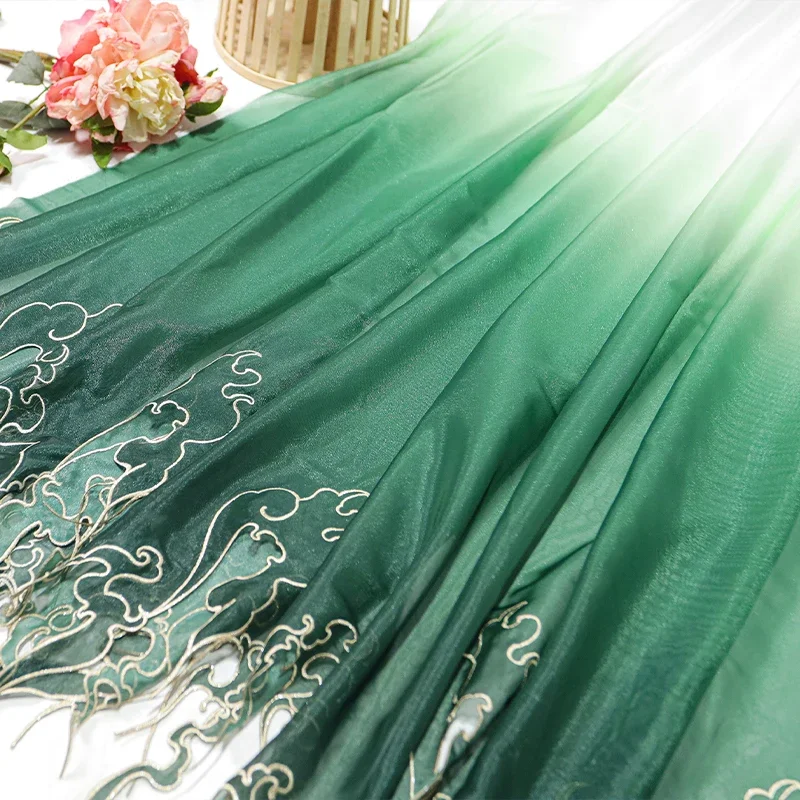 Chinese Style Embroidery Lotus - Sewing Cloth 评论和价格