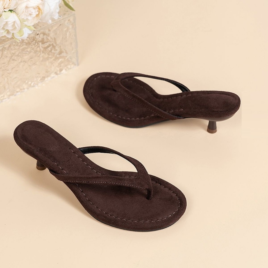 New Faux Suede Heeled Thong Sa - Sewing New 评论和价格