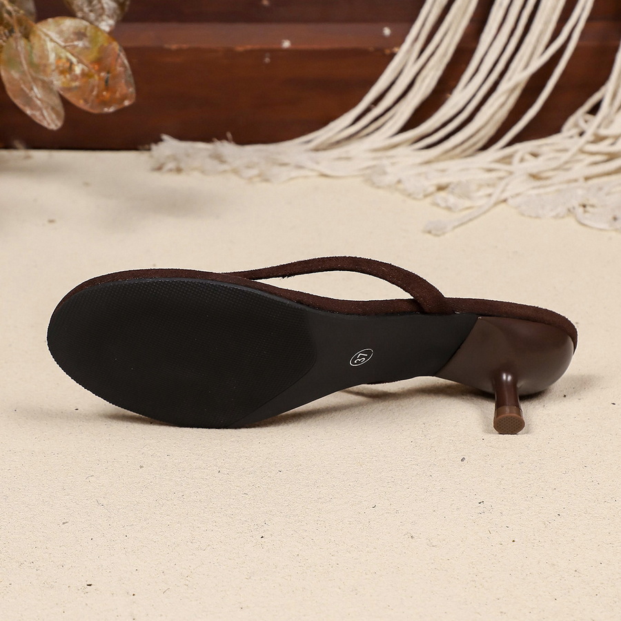 New Faux Suede Heeled Thong Sa - Sewing New 评论和价格